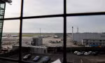 Sự tệ hại của sân bay Heathrow trong vụ hỏa hoạn, mất điện toàn diện 
