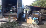 Bắt xe tải chở pháo điện và nhiều hàng hóa không rõ nguồn gốc