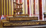 Thông tin chính thức vụ ngai vàng triều Nguyễn bị phá hỏng