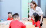 Nghịch lý, giáo viên mầm non vất vả nhất nhưng lương thấp nhất
