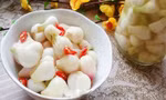 Sai lầm khi ăn dưa hành muối khiến bạn mắc ung thư hoặc tổn thương tim, phổi