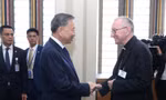 Tổng Bí thư, Chủ tịch nước Tô Lâm gặp Thủ tướng Tòa thánh Vatican