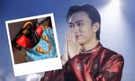 SOOBIN mang "túi ba gang" đi đựng cúp tại WeChoice Awards 2024