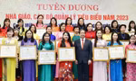 Bộ GD – ĐT lấy ý kiến dự thảo thông tin về trả lương dạy thêm giờ cho giáo viên công lập 