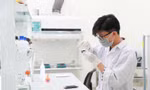 Chàng thủ khoa được mệnh danh là 'thợ săn học bổng'