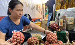 Bất ngờ na khổng lồ giá 200.000 đồng/quả