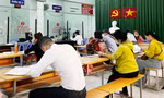Lương hưu thấp lè tè không đủ sống