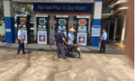 Lực lượng quản lý thị trường nhiều tỉnh miền Nam đã ra quân kiểm tra các cửa hàng xăng dầu ở các tỉnh