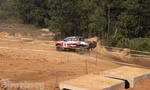 Bán tải gắn loạt đồ chơi chuyên dụng đường đua off-road