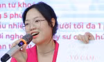Phần thuyết trình 'nuốt míc' của thí sinh Hoa hậu Việt Nam