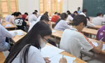 Thí sinh dự thi lớp 10 trường THPT chuyên năm 2023. Ảnh: Minh Nguyệt