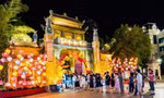 Nhiều gia đình chọn ở lại “canh giữ thành phố” trong dịp nghỉ Tết Dương lịch vì thời gian nghỉ ngắn