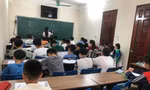 Lớp học tại một trung tâm bồi dưỡng văn hóa. Ảnh Minh họa