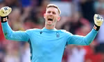 Liverpool ôm hận trước đội bét bảng vì thủ thành... MU