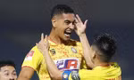 Thanh Hóa thắng đậm, chiếm ngôi đầu của Hà Nội FC