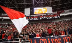 CĐV Indonesia đốt pháo hoa nửa đêm, phá giấc ngủ của ĐT Việt Nam
