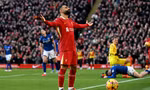 Liverpool và Arsenal tịnh tiến, Man City ngược dòng hạ Chelsea