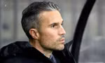 Van Persie và học trò ôm hận vì sự cố hài hước: CLB để 12 cầu thủ thi đấu tại giải VĐQG Hà Lan