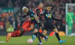 Bị cột dọc, xà ngang từ chối bàn thắng, Liverpool toát mồ hôi vào tứ kết Champions League