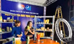 Sôi nổi livestream tại Hội chợ sản phẩm Thanh niên Kon Tum