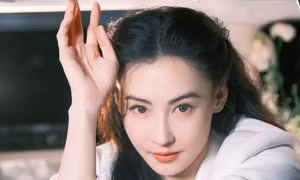 Nghệ sĩ cho nhân viên nghỉ Tết một tháng hưởng lương