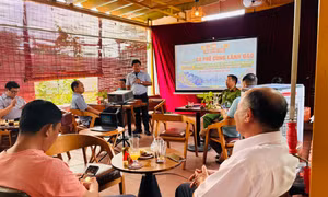 Cuối tuần cà phê với chủ tịch phường, người dân hiến kế giữ bình yên khu phố