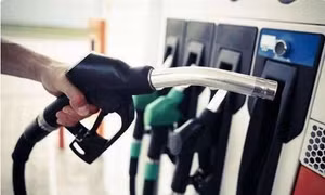 Quản lý thị trường kiểm tra liên tục tại các cây xăng ở TPHCM