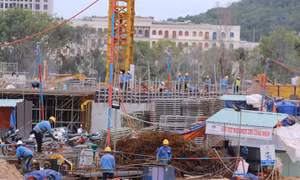 Nghịch lý nghề xây dựng: Học xong có việc làm ngay vẫn chật vật tuyển sinh