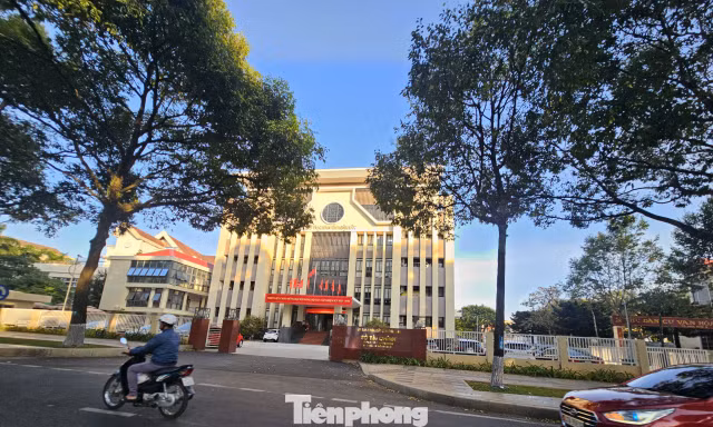 Vụ giáo viên Đắk Lắk bị nợ 38 tỷ: Sở Tài chính yêu cầu rà soát, làm rõ trách nhiệm
