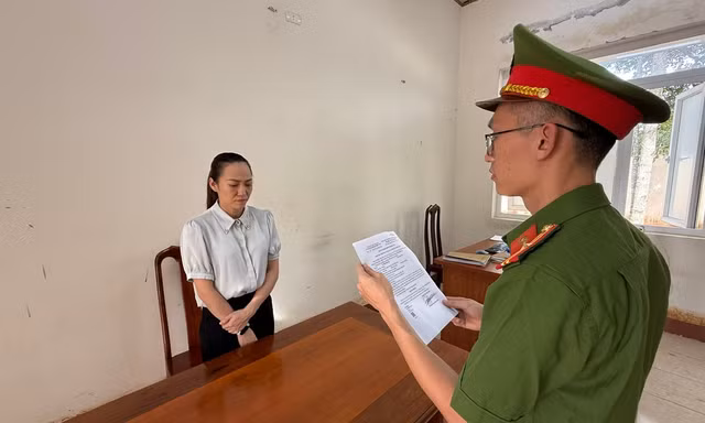 Nữ tài xế lái ô tô tông chủ tịch xã tử vong khai ‘không nhớ đã uống bao nhiêu bia’