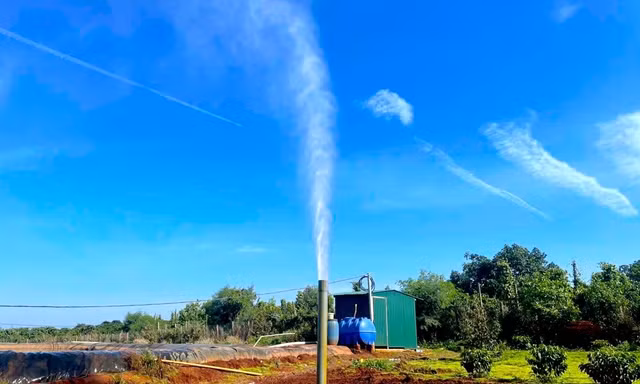 Giếng nước tự phun khí lên trời, Gia Lai mong chuyên gia đến đánh giá