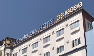 Cà Mau: Bà chủ khách sạn Hoàng Gia bị bắt quả tang đánh bạc