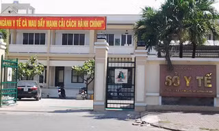 Khởi tố phó trưởng phòng tổ chức Sở Y tế Cà Mau
