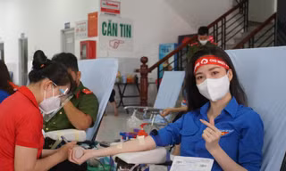Người đẹp, hoa khôi mong muốn lan tỏa nhiệt huyết trong ngày hội Chủ nhật Đỏ