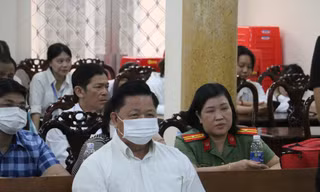 Cấp biển đẹp sai quy định, cựu Trưởng phòng CSGT An Giang lĩnh 2 năm tù