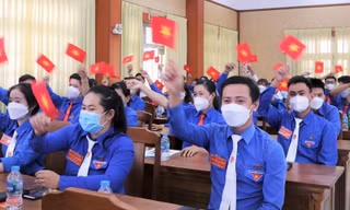 Đại biểu biểu quyết