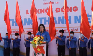 Nhiều hoạt động ý nghĩa, thiết thực mang dấu ấn tuổi trẻ Nghệ An, Bến Tre
