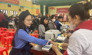 Trái tim xanh, sẻ chia giọt máu hồng