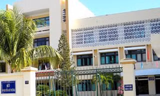 Chấp thuận cho Chi cục trưởng Chi cục Quản lý đất đai Bình Thuận thôi chức