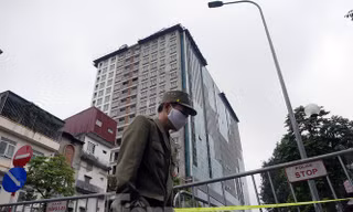 Hà Nội nói về loạt kiến nghị của chủ cao ốc sai phép 8B Lê Trực trước ngày 'cắt ngọn'