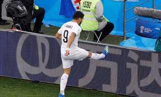 Ai tin Suarez tiếp tục 'cẩu xực' ở World Cup 2018?
