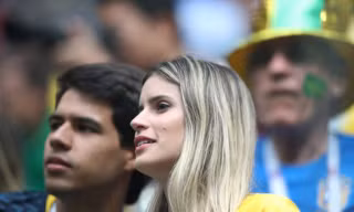 Nhan sắc tựa thiên thần của dàn CĐV nữ tuyển Brazil