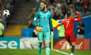 De Gea bị cư dân mạng 'ném đá' ầm ầm vì sai lầm ngớ ngẩn