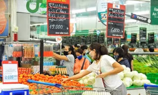 PGS.TS. Nguyễn Khắc Quốc Bảo: Nên kìm nén ham muốn tăng trưởng để ưu tiên ổn định giá cả