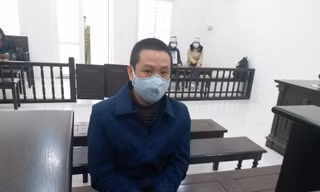 Bị cáo Lò Văn Cung tại tòa.