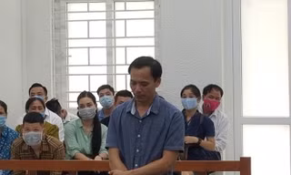 Bị cáo Vũ Khánh Sơn tại tòa.