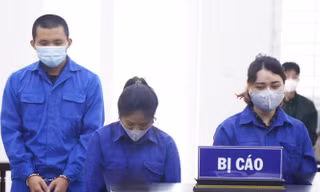 Các bị cáo Ou Guo Pei, Đinh Thị Huệ, Trần Thị Phương Thảo.