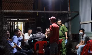 Cơ quan chức năng khám nghiệm hiện trường vụ án