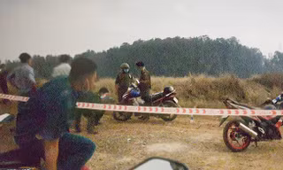 Công an huyện Bình Chánh sau đó phối hợp với các đơn vị nghiệp vụ Công an TP.HCM khám nghiệm hiện trường, điều tra làm rõ