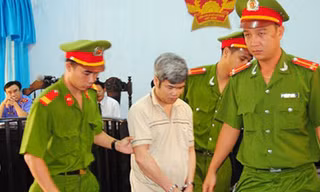 Vi Bế Ngoạt tại phiên tòa phúc thẩm